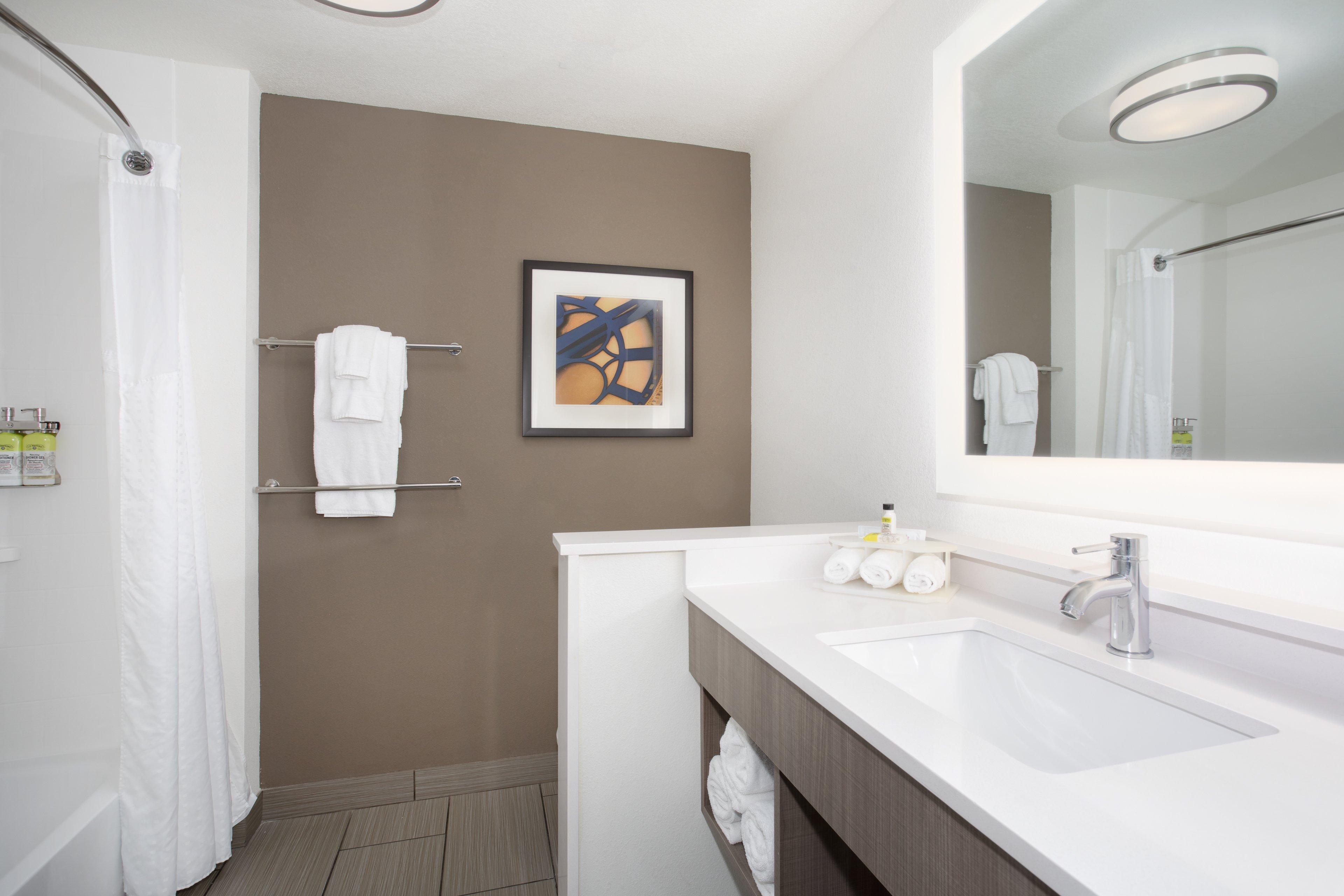 Holiday Inn Express & Suites Great Bend By Ihg Buitenkant foto